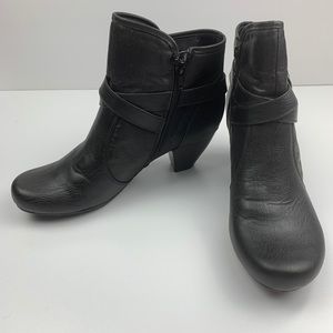 Baretrap ankle boots size 10m